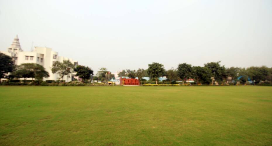 The White Lotus, New Delhi 5